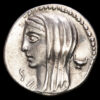 Cassia. Denario de plata (3,79 g.). 55 a.C. Craw-413/1. VF+.