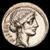 (M. Junius) Brutus. Denario (3,98 g.). Roma, 54 a.C. Craw-433/1. A: LIBERTAS / R: BRVTVS. XF. Muy centrada.