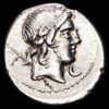 Crepusia. Denario (3,60 g.). Roma, 83 a.C. Cabeza de Júpiter laureada con cetro detrás y C delante. Jinete con venablo. MBC+, restos de brillo original.