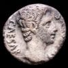 Otavio Augusto. Denario (3,53 g.). Roma, 19 a.C. RIC-77A. MBC.