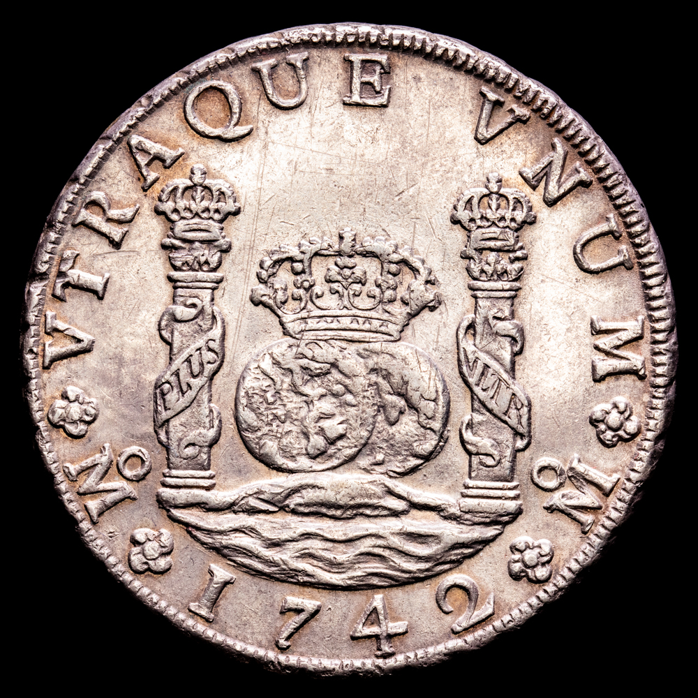 Felipe V. 8 Reales (26,89 g.). México. 1742. Ensayador M·F. Aureo y Calicó – 1460. EBC/EBC-. Buen ejemplar, atractiva pátina.
