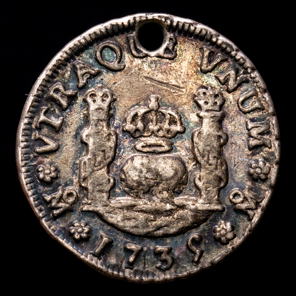 Felipe V. 1 Real. (3.26 g.). México. 1735. Ensayadores M·F. Aureo y Calicó-510. (MBC-). Patina. Agujero a las 12