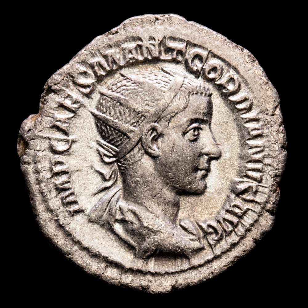 Gordiano III. Antoniniano. (4,58 g.). Roma. 238-244 d.C. RIC 6. R/ VIRTVS AVG . MBC+ .