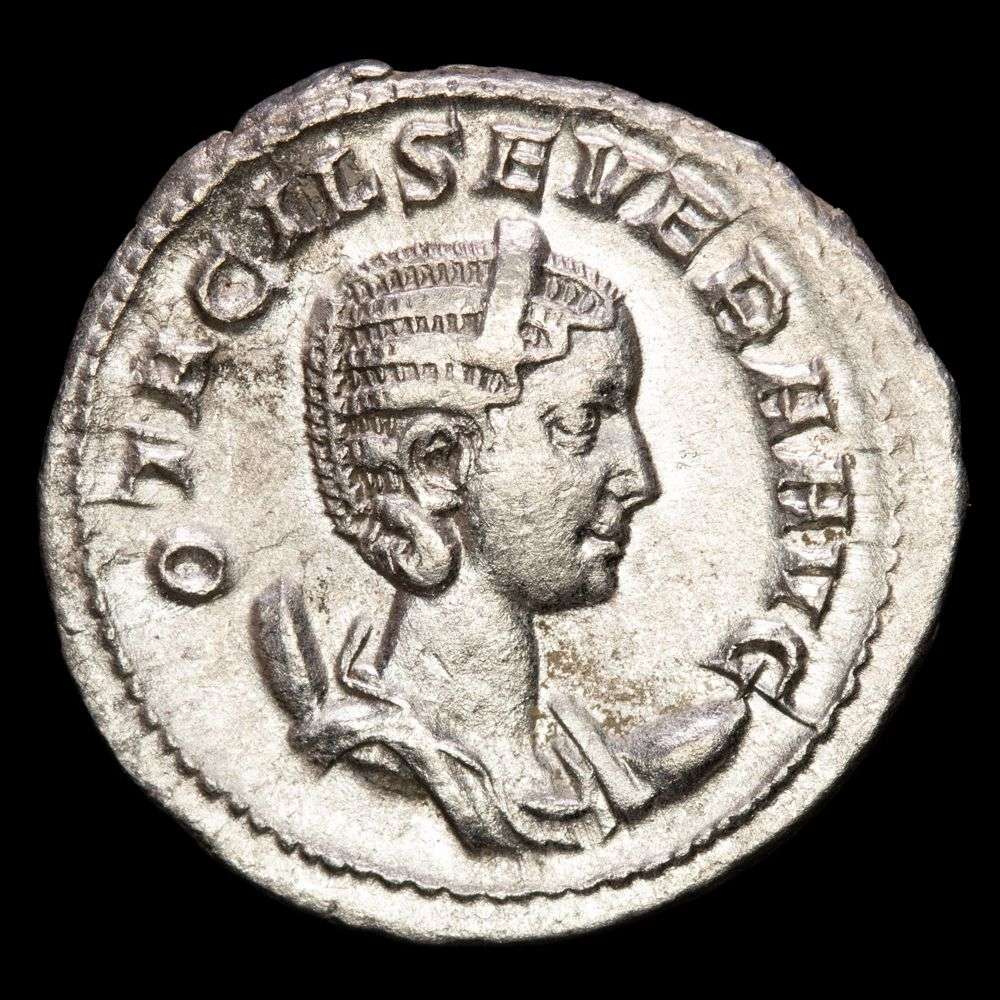 Otacilla Severa. Antoniniano. (3,85 g.). Roma, 248-249 d.C. PIETAS AVGVSTAE. RIC 130. EBC. Brillo original.