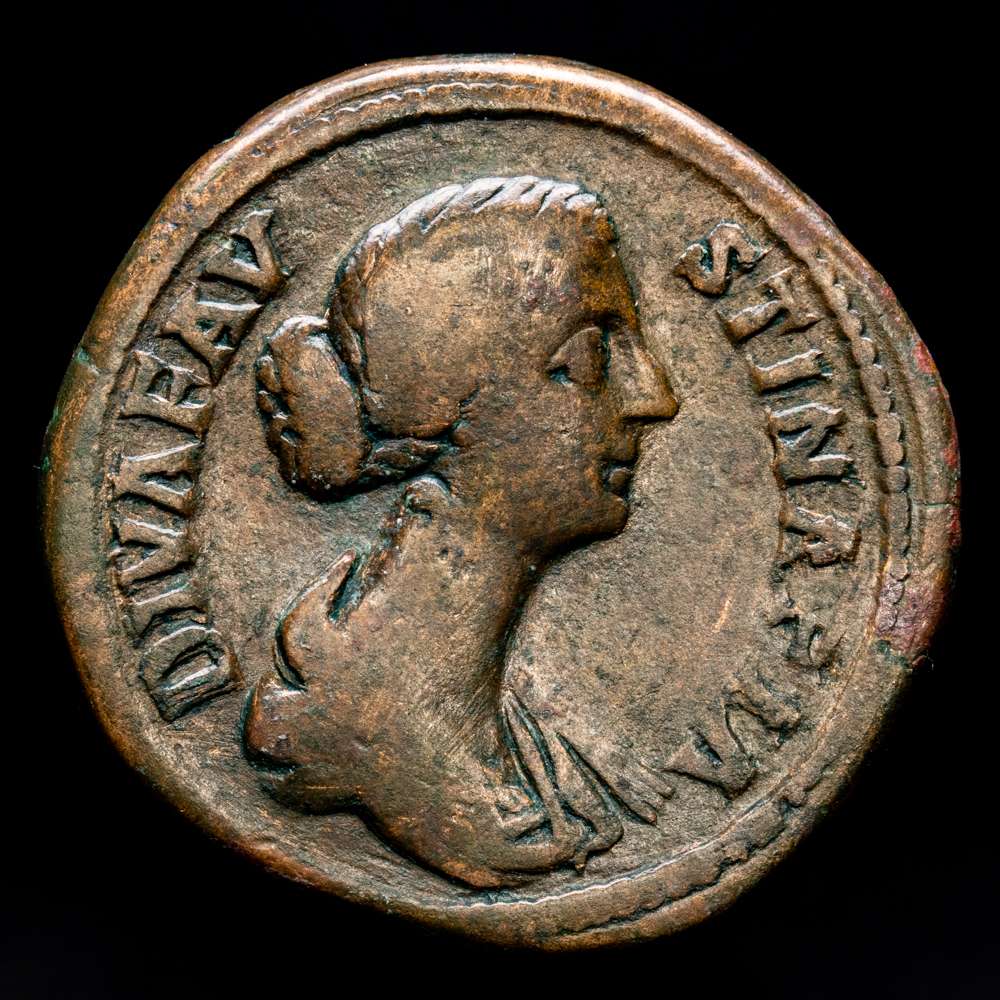 Diva Faustina. Sestercio. (26,53 g.). Roma. 175-180 d.C.. RIC-III-1715.