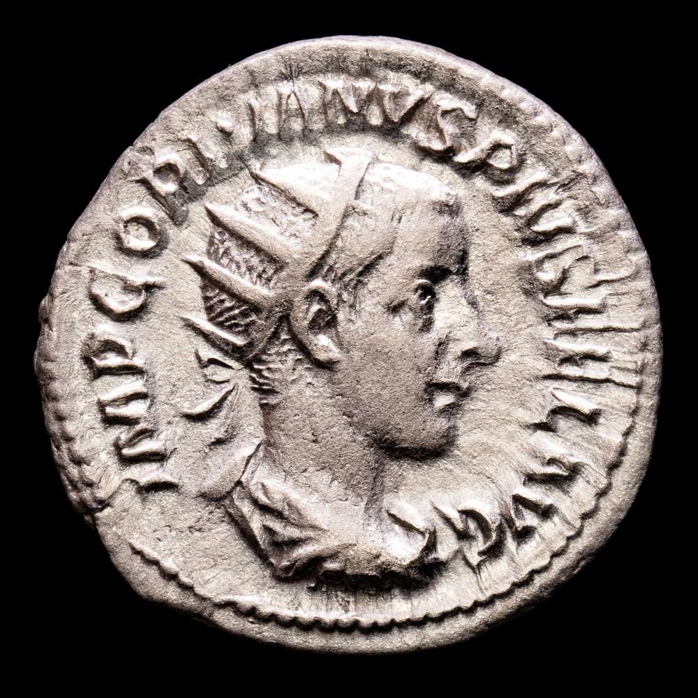 Gordiano III. Antoniniano. (4,29 g.). Roma. 240 d.C.. RIC-38. R/ROMAE AETERNAE. VF+.