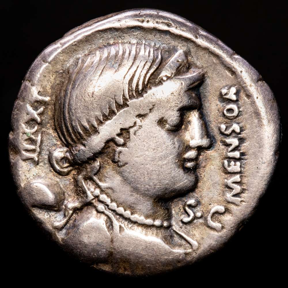 República – L. Farsuleius Mensor. Denario. (3,66 g.). Roma. 75 B.C.. (FFc-707). (Craw-392/1a). (Cal-578). Ag. 3,66 gramos. Tono suave. MBC.