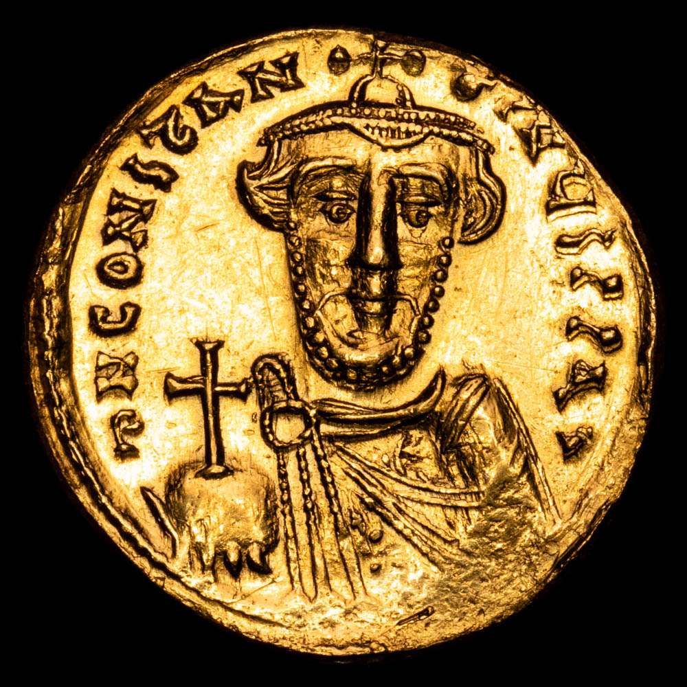 Imperio bizantino. Constantino II, 641-668. AV-Solidus, 5.ª edición (= 646/647), Constantinopla, 3.ª officina; 4,41 g. DOC 6a; Sear 943. (XF). B.O.  Emisión rara.