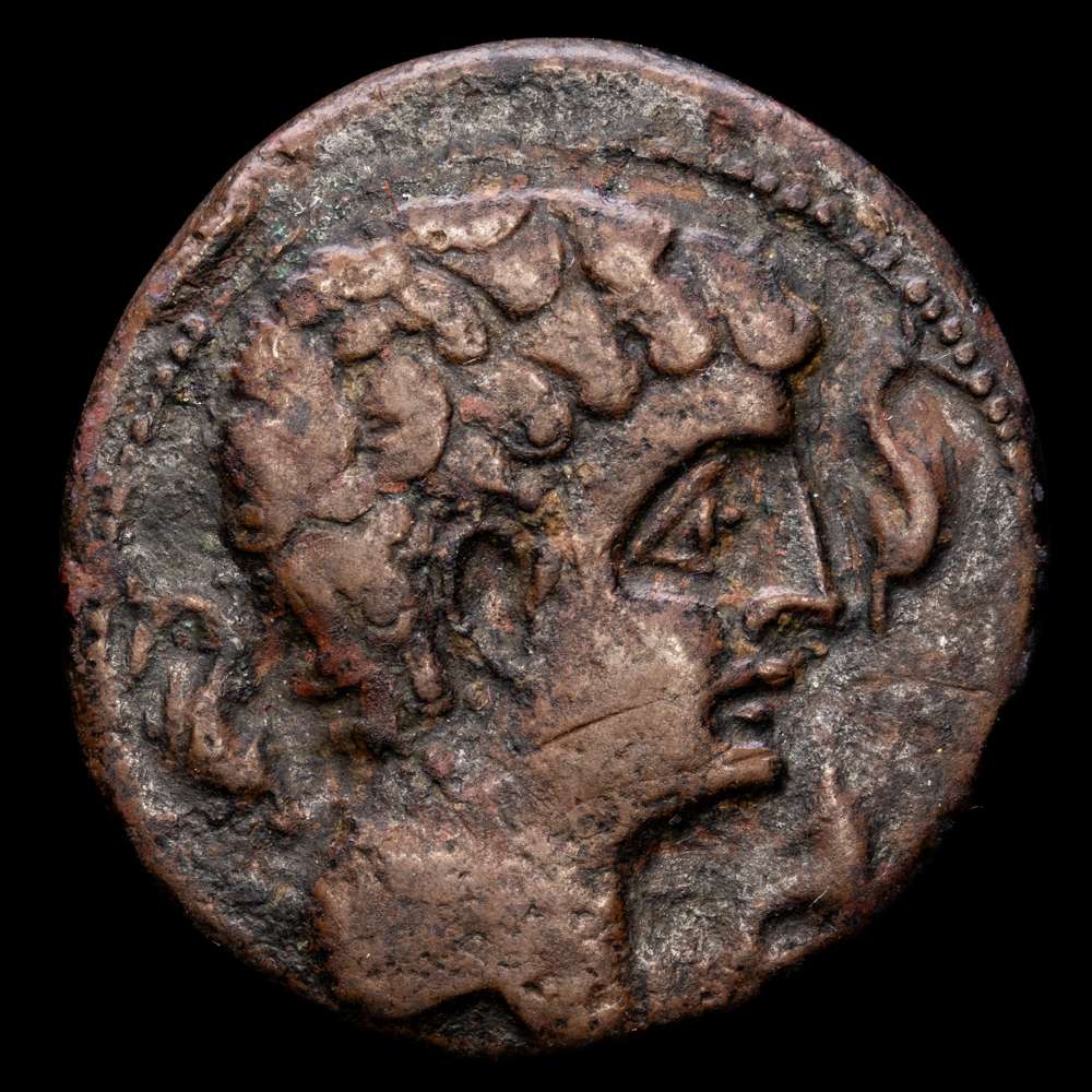 ILTIRTA. Hispania. As. 200-20 a.C. Vv27.12 vte. por no llevar manto al cuello. 12,36 g. Axis 10 h. MBC+/MBC. Pátina marrón. Ejemplar muy atractivo. Muy escasa.
