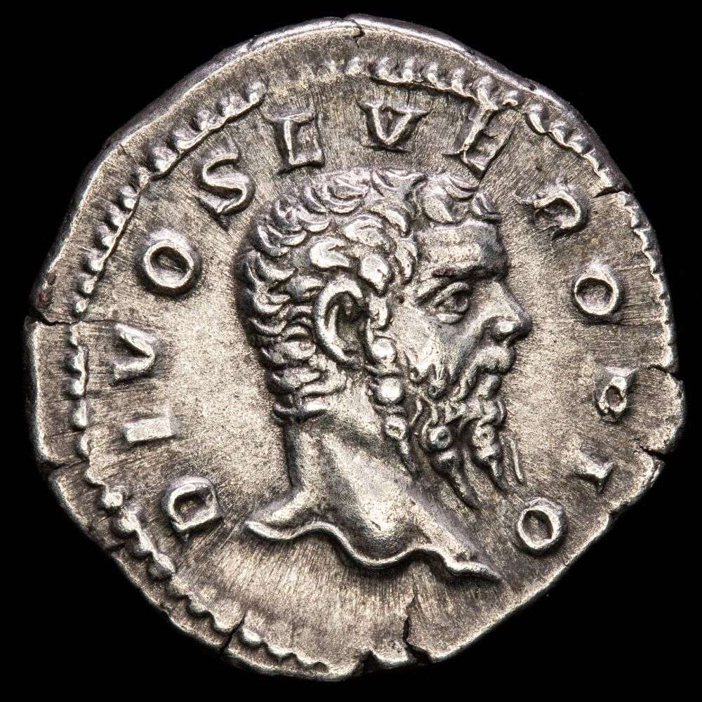 Septimio Severo. Denario (3,50 g.). Roma, 211 d.C. Cabeza descubierta a derecha. Águila espantada sobre globo. CONSECRATIO.  Ch84. RIC191c Caracalla. EBC-.