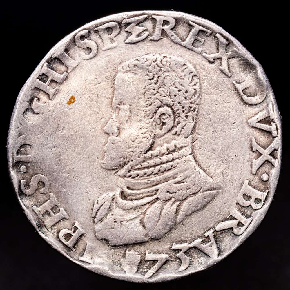 Felipe II. Escudo. (31 g.). Amberes. 1573. Tauler-1133. MBC-.
