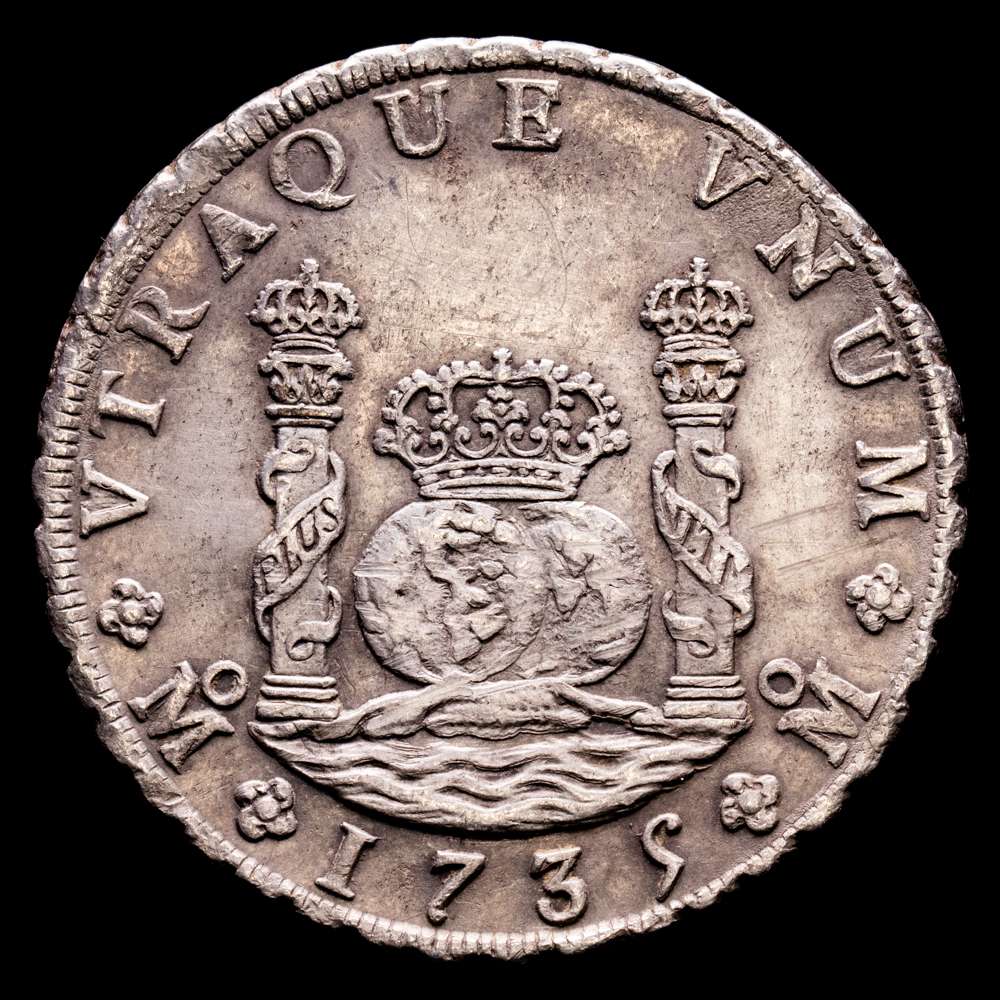 Felipe V (1700-1746). 8 reales. 1735. México. MF. (Cal-1443). Ag. 26,53 gramos. Pátina. XF.