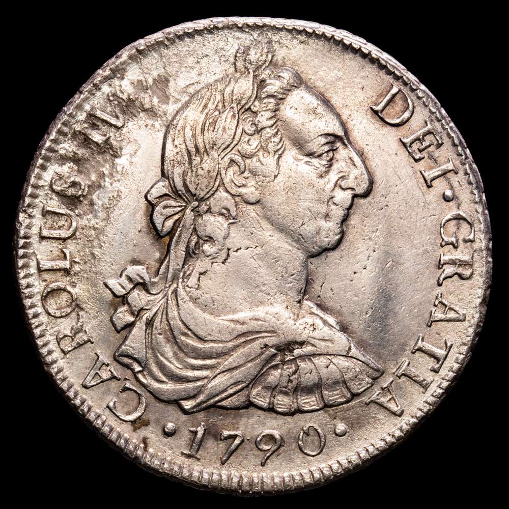 Carlos IV (1788-1808). 8 reales. 1790. Santiago. DA. (Cal-1017). Ag. 26,72 gramos. Busto de Carlos III y Ordinal IV. Muy raro. MBC+.