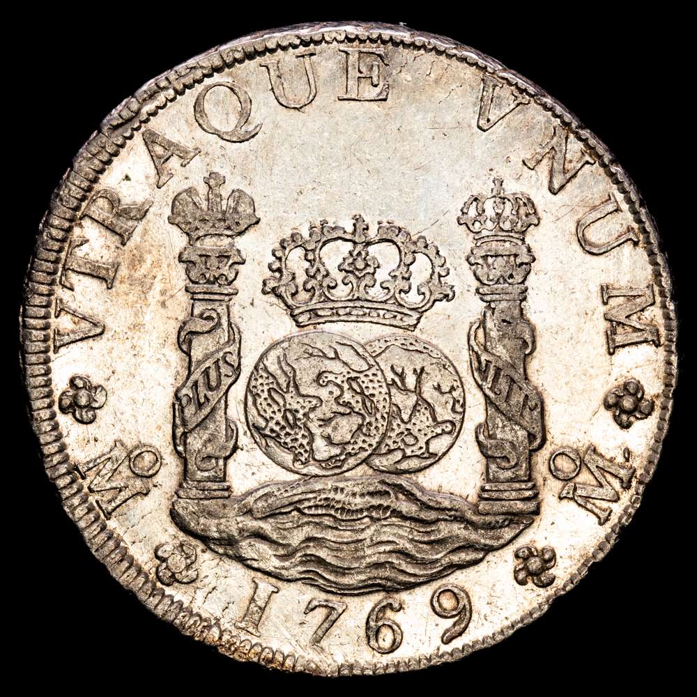 Carlos III (1759-1788). 8 reales. 1769. México. MF. (Cal-1095). Ag. 26,92 gramos. Restos de brillo originales. EBC.