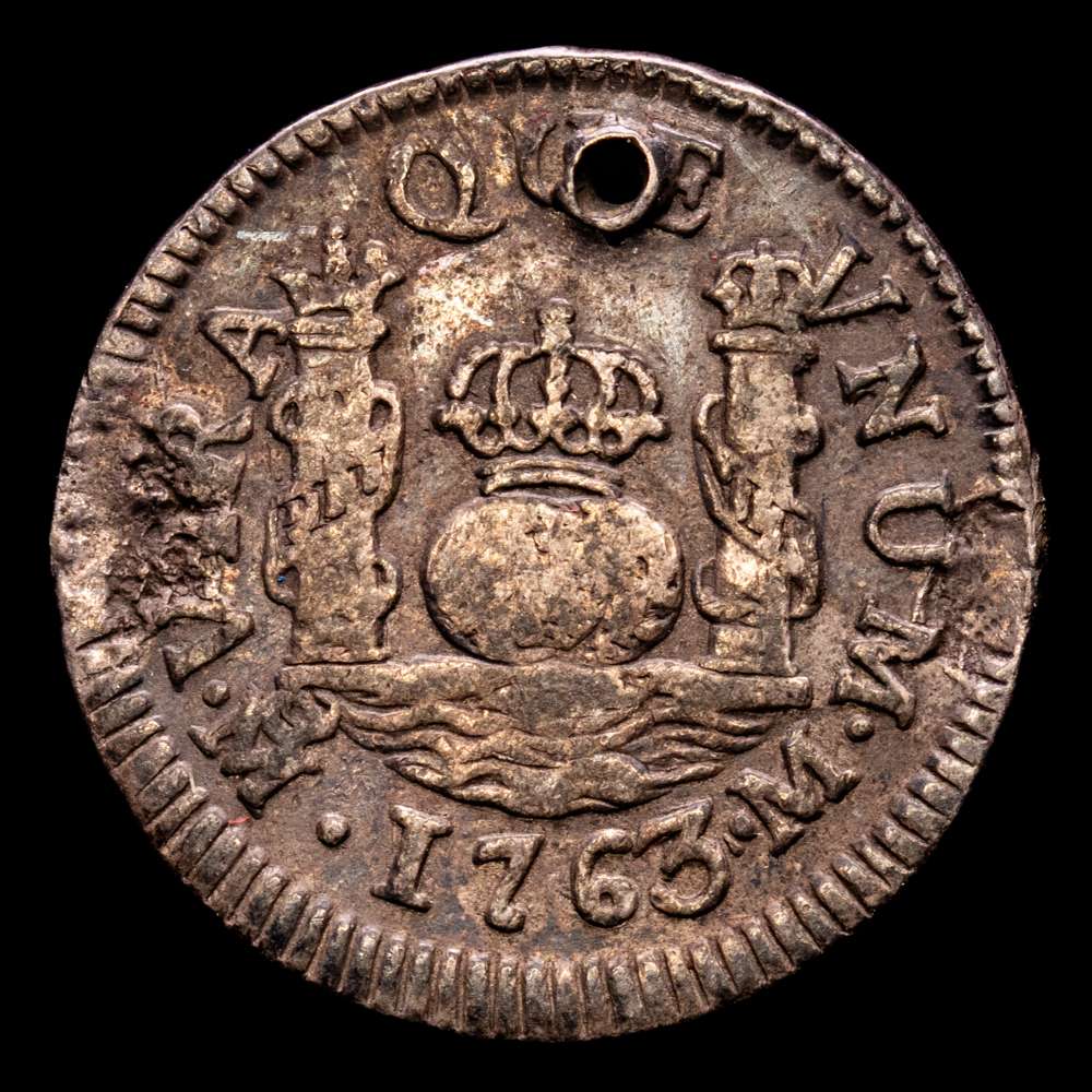 Carlos III (1759-1788). 1 real. 1765. México. M. (Cal-415). Ag. 3,36 gramos. Agujero a las 12 h. (MBC).