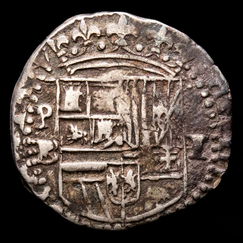 Felipe II (1556-1598). 1 real. ND. (1578-1595). Potosí. B. (Cal-242 var). Ag. 3,36 gramos. Leones grandes. Pátina. MBC+.