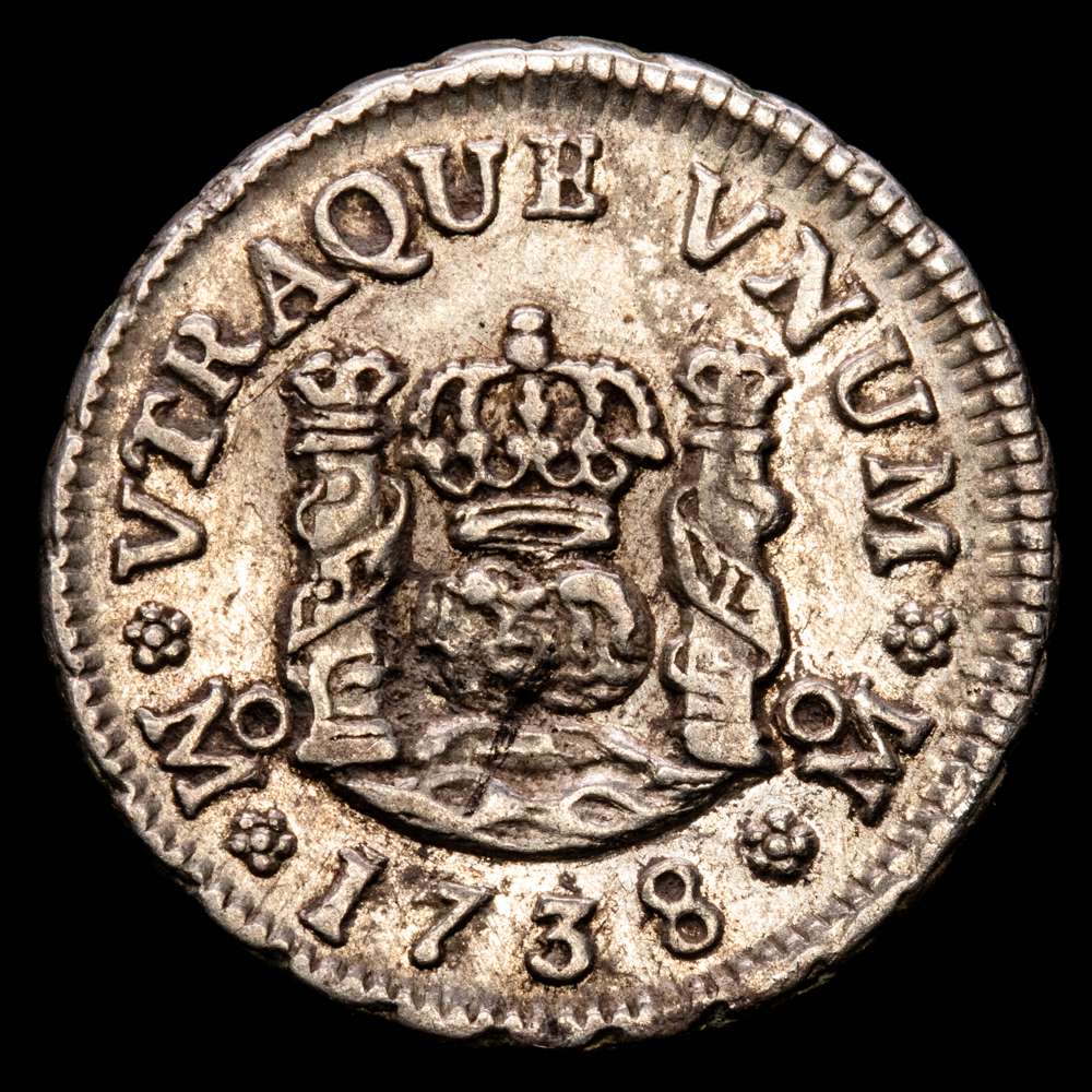 Felipe V (1700-1746). 1/2 real. 1738. México. MF. (Cal-261). Ag. 1,66 gramos. Golpecito en el canto. Suave pátina. EBC-. Buen ejemplar .