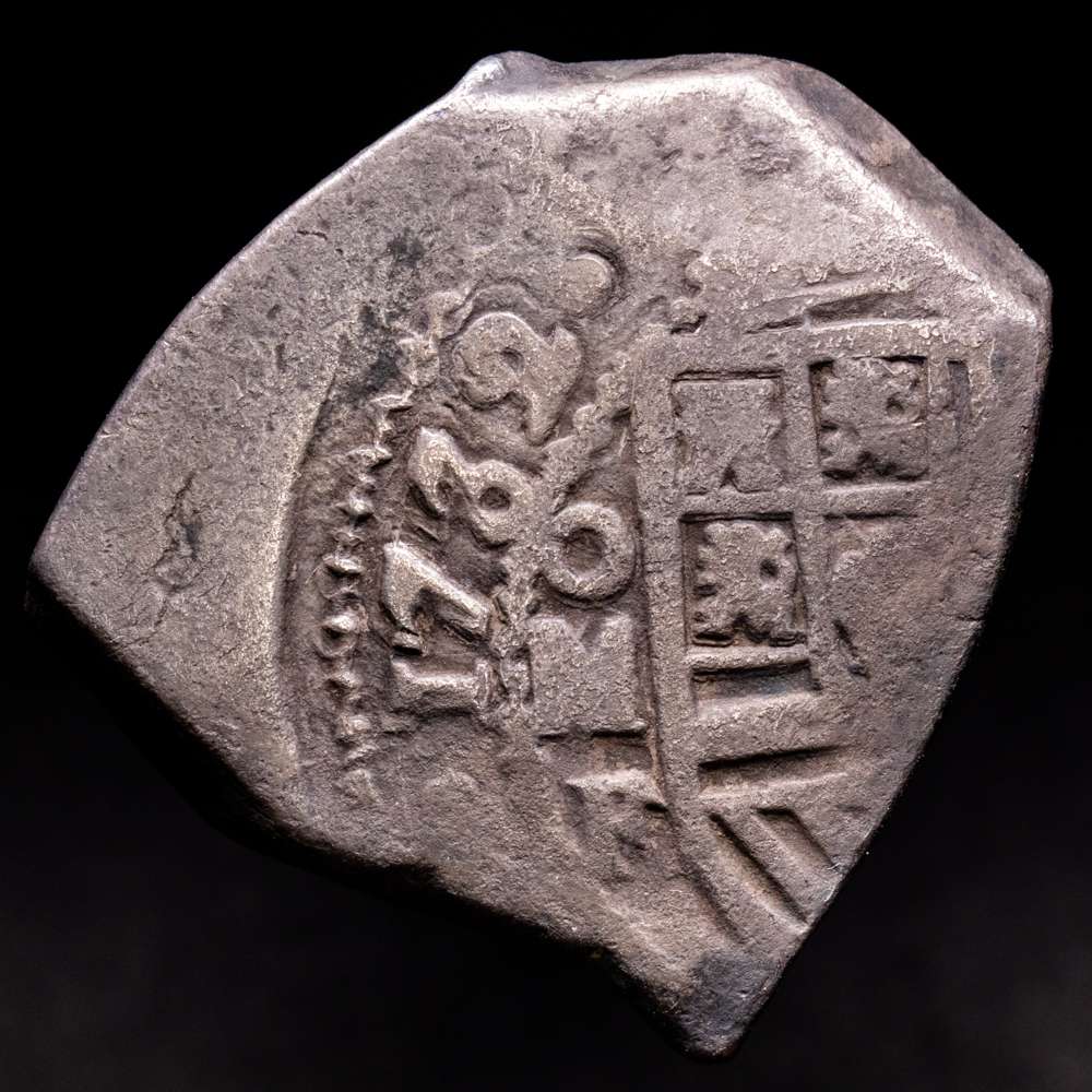 Felipe V (1700-1746). 8 reales. 1732. México. F. (Cal-1427). Ag. 25,66 gramos. Marca de ceca y ensador perfectamente visibles. Pátina. Rara. Ex colección Rob Woodside. MBC.