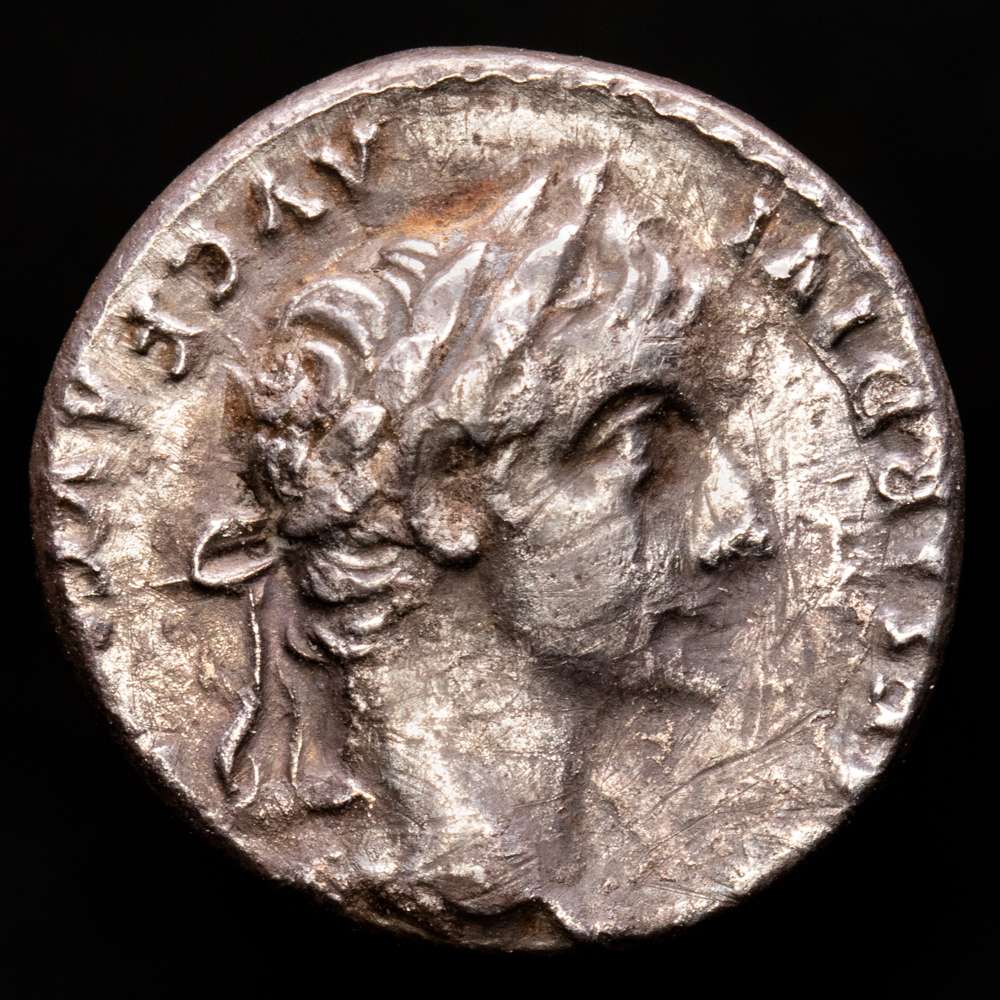 Tiberio. Denario. 36-37 d.C. Lugdunum. (Ric-I 30). (Bmcre-48). (3,17 g.). MBC+.