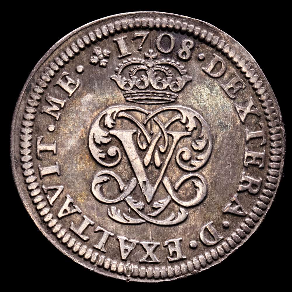 Felipe V (1700-1746). 2 reales. 1708. Segovia. Y. (Cal-940). Ag. 5,09 gr. Palma derecha sobre palma izquierda. Atractiva y escasa. Pátina oscura. XF.