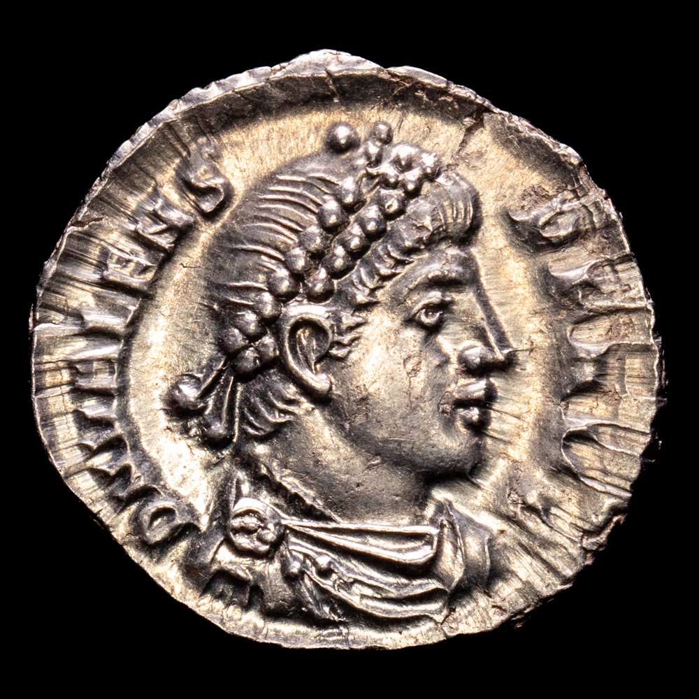 VALENS (364-378). Siliqua. Antioquía. RIC 34b.4. 1,51 g. 19 mm. Sin circular.