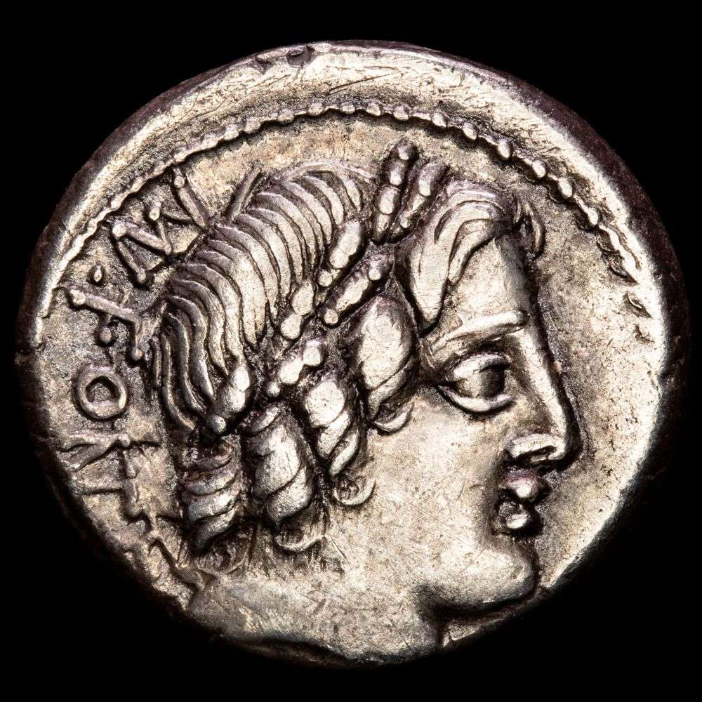 Mn. Fonteius C. f. Denarius. Rome, 85 B.C.(3,68 gr). Crawford 353/1d