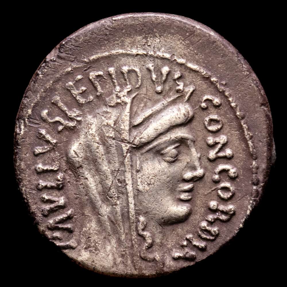 Emilia. Paulo Emilio Lépido. Denario. 62 aC Roma. (FFc-126). (Craw-415/1). (Cal-91). Ag. 3,31 gramos. Pátina oscura. MBC+.