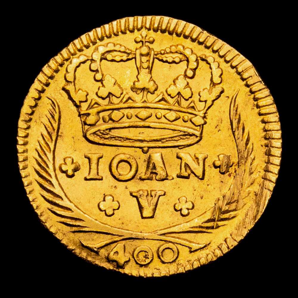 Portugal. 1730. Juan V. 400 reales. (Fr. 100) (Gomes 85,10). AU. 0,94 gramos. MBC+.