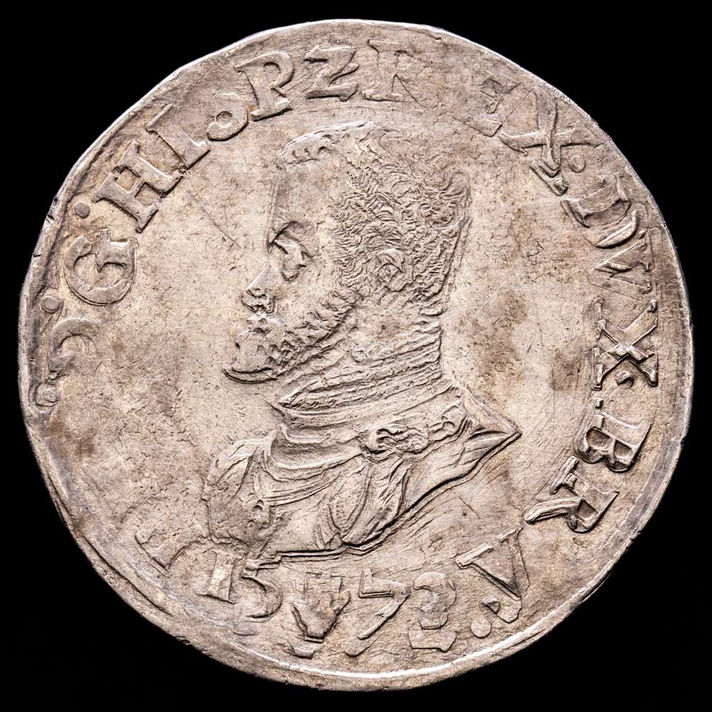 Felipe II. Escudo. (33,36 g.). Amberes. 1573. (Vti. 1200) (Vanhoudt 298.AN). MBC+. Atractiva. Letras P rectificado sobre R. Muy bella.