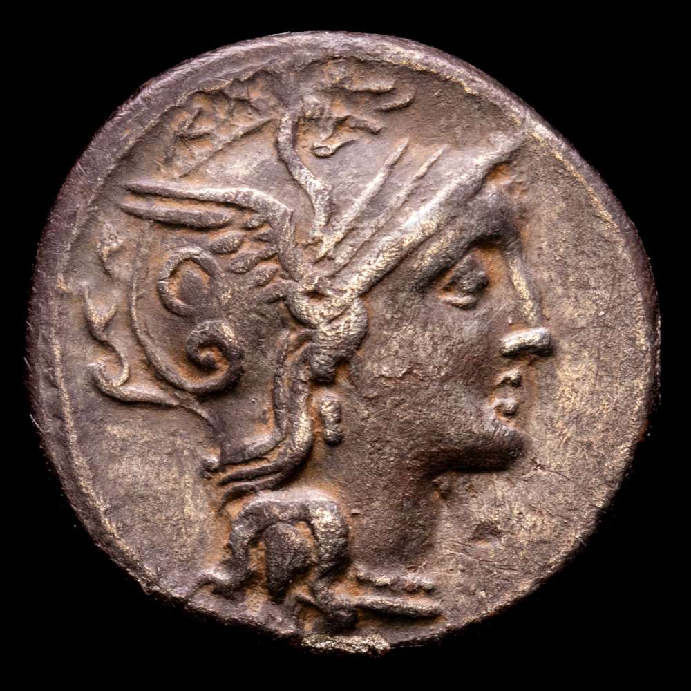 Claudia. Cayo Claudio Pulcher. Denario. 110-109 aC Roma. (FFc-565). (Craw-300/1). Ag. 3,69 gramos. MBC+.
