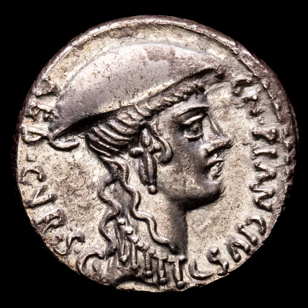 República Romana Cn. Plancio, denier AR, 55 av. d. C., Roma. Cr. 432/1; Sid. 933. 3,77 gramos. EBC. Muy hermosa.